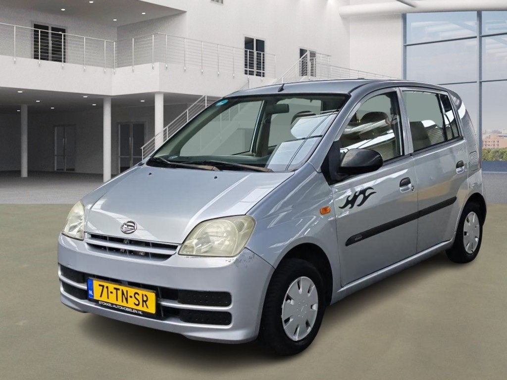 Daihatsu Cuore 1.0-12V Tokyo/ STUURBEKRACHTEGING, ABS, 18 €/maand, 4 stoelen, Cuore