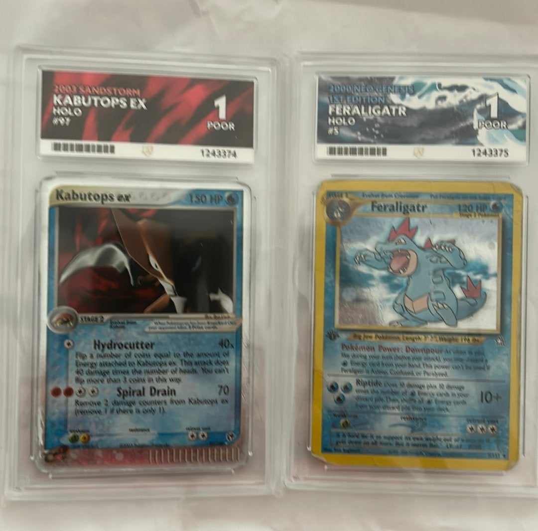Pokemon ace graded kabutops ex/feragligatr 1ste editie, Ophalen of Verzenden, Zo goed als nieuw