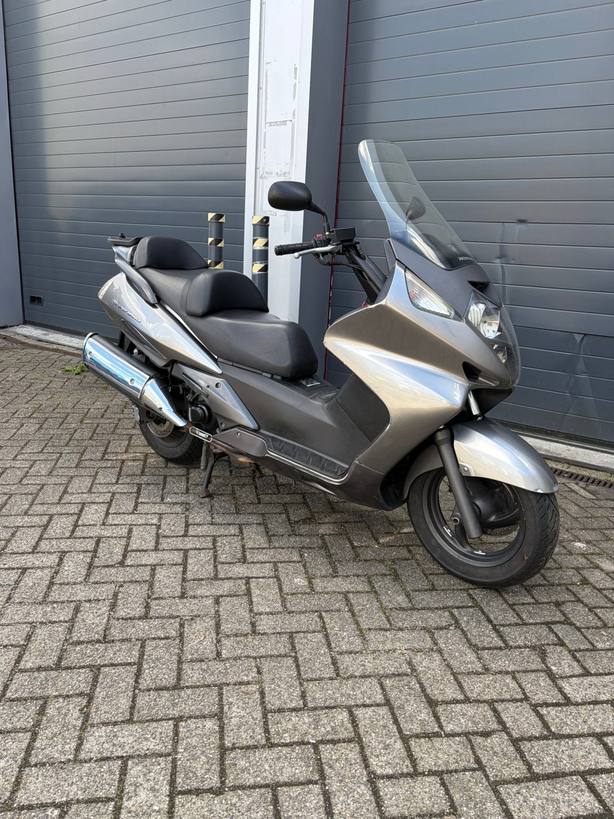 Honda FJS 400D SILVERWING 2008 48000km incl. Motorhoes, Minimaal motorrijbewijs A2, Automaat, Mnsautos@yahoo.com, 12 t/m 35 kW