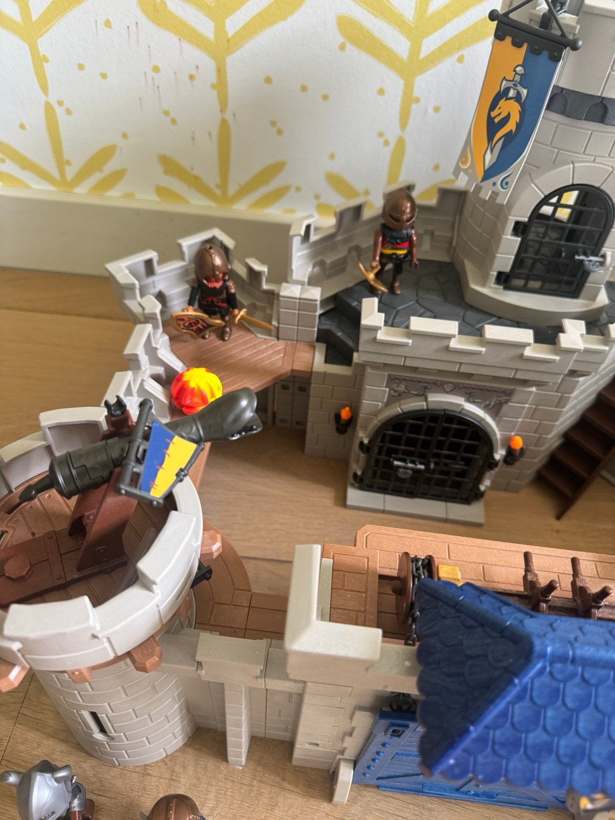 Playmobil Ridderkasteel met accessoires, Ophalen, Zo goed als nieuw, Complete set