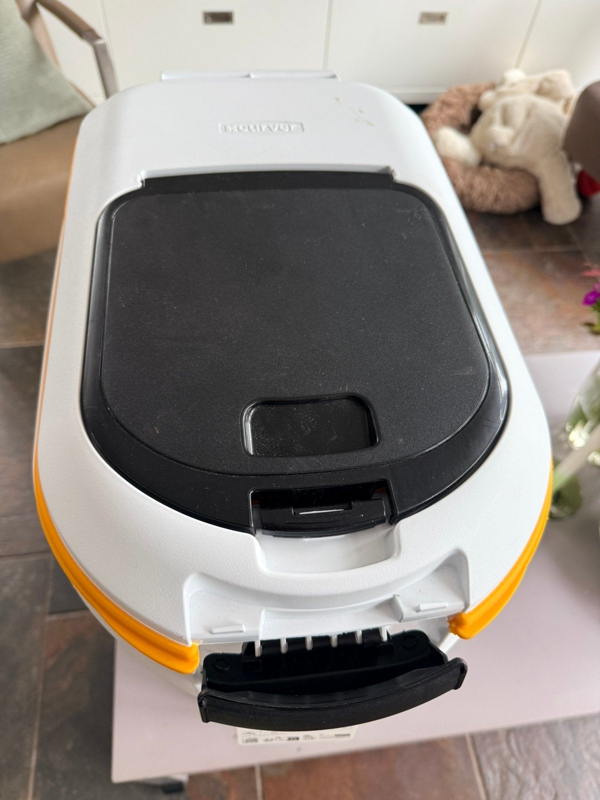 Curver box 54liter, Ophalen, Hond