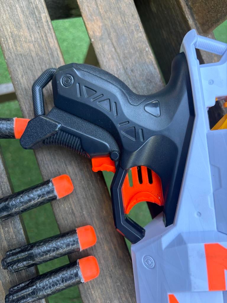 Nerf Ultra 2 Blaster met pijltjes - Elektrisch en krachtig, Kinderen en Baby's, Speelgoed | Buiten | Actiespeelgoed, Ophalen of Verzenden