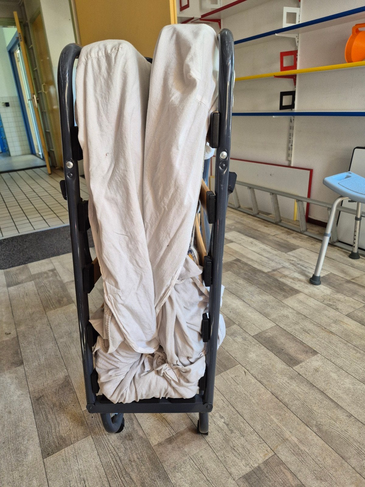 Opklapbed, Ophalen, Eenpersoons, 190 cm of minder, 80 cm