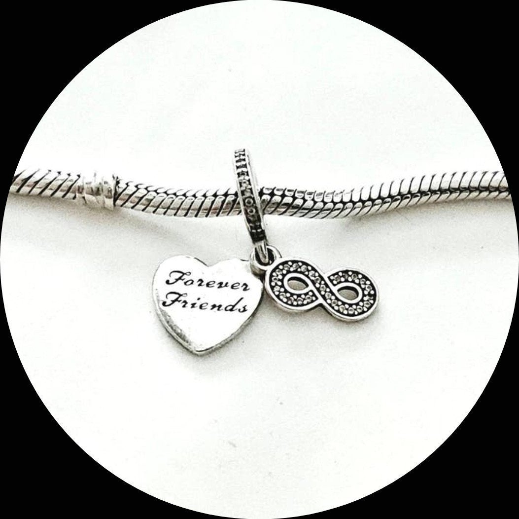 Pandora hanger Forever Friends 791948CZ / zirkonia, Gebruikt, Pandora, Ophalen of Verzenden, 1 bedel
