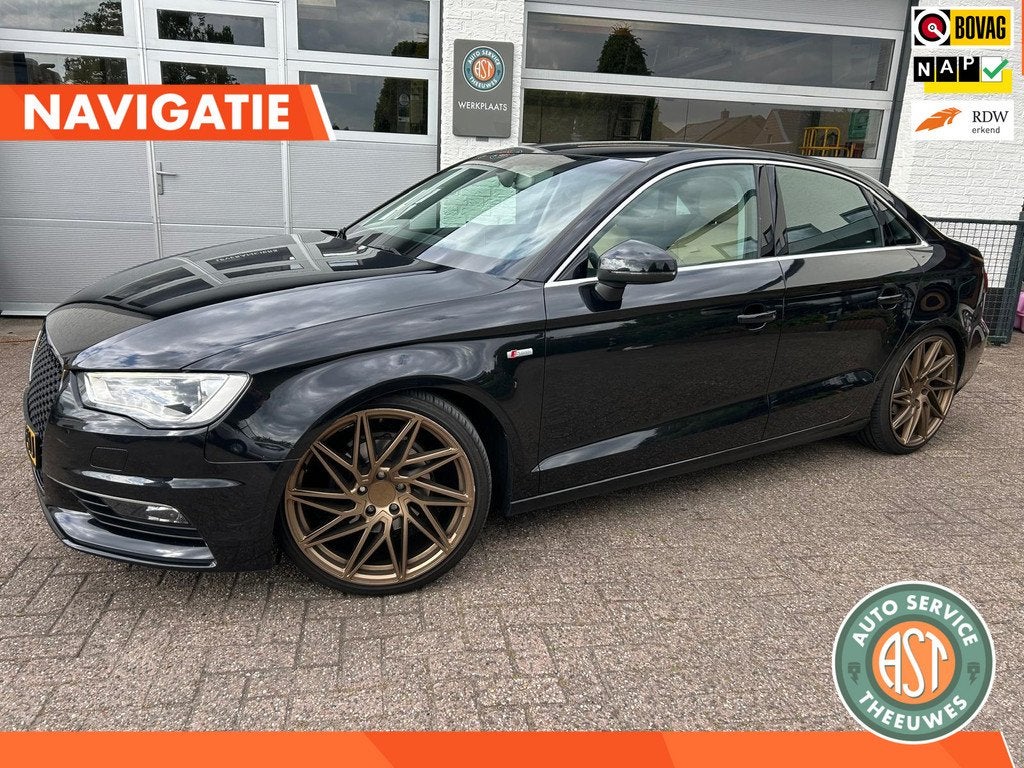 Audi A3 Limousine 1.4 TFSI Ambition Pro Line S NAVI|CRUISE|C, Auto's, Audi, 125 pk, Gebruikt, 4 cilinders, Leder en Stof