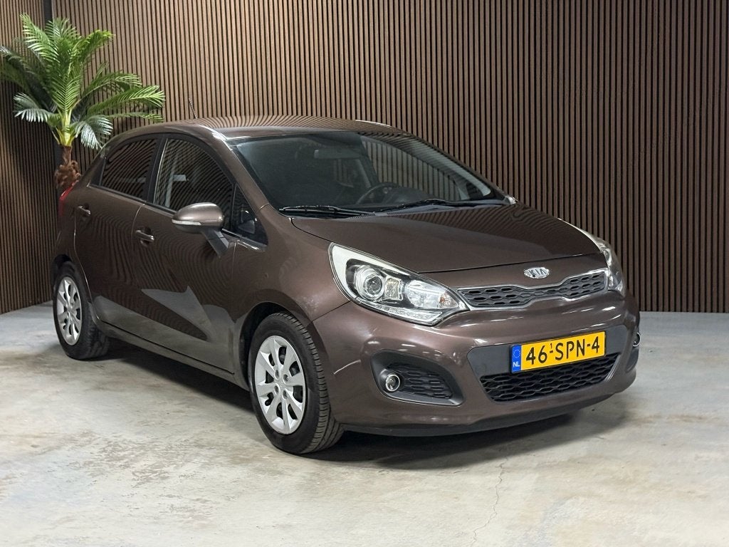 Kia Rio 1.2 CVVT Plus Pack (bj 2011), Auto's, Kia, 21 km/l, Euro 5, 4 cilinders, Bruin