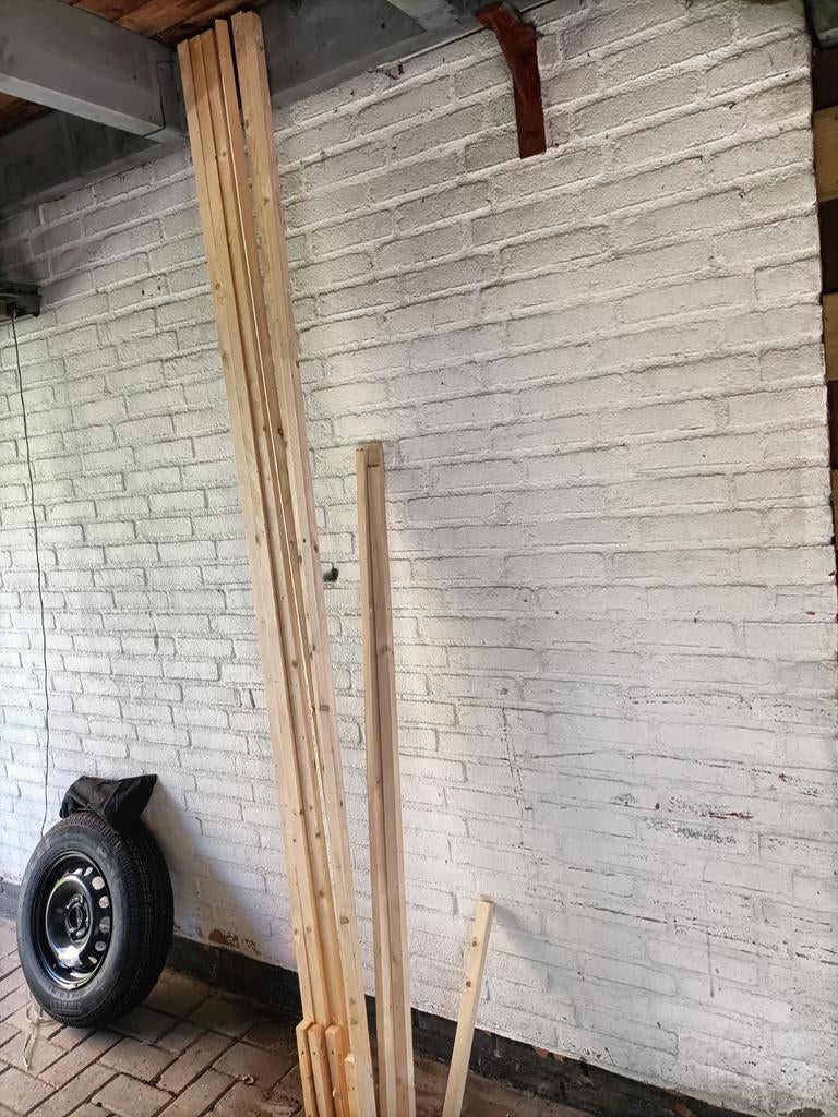 Diverse houten planken, ideaal voor diverse projecten, Doe-het-zelf en Verbouw, Hout en Planken, Ophalen, Gebruikt, 25 tot 50 mm