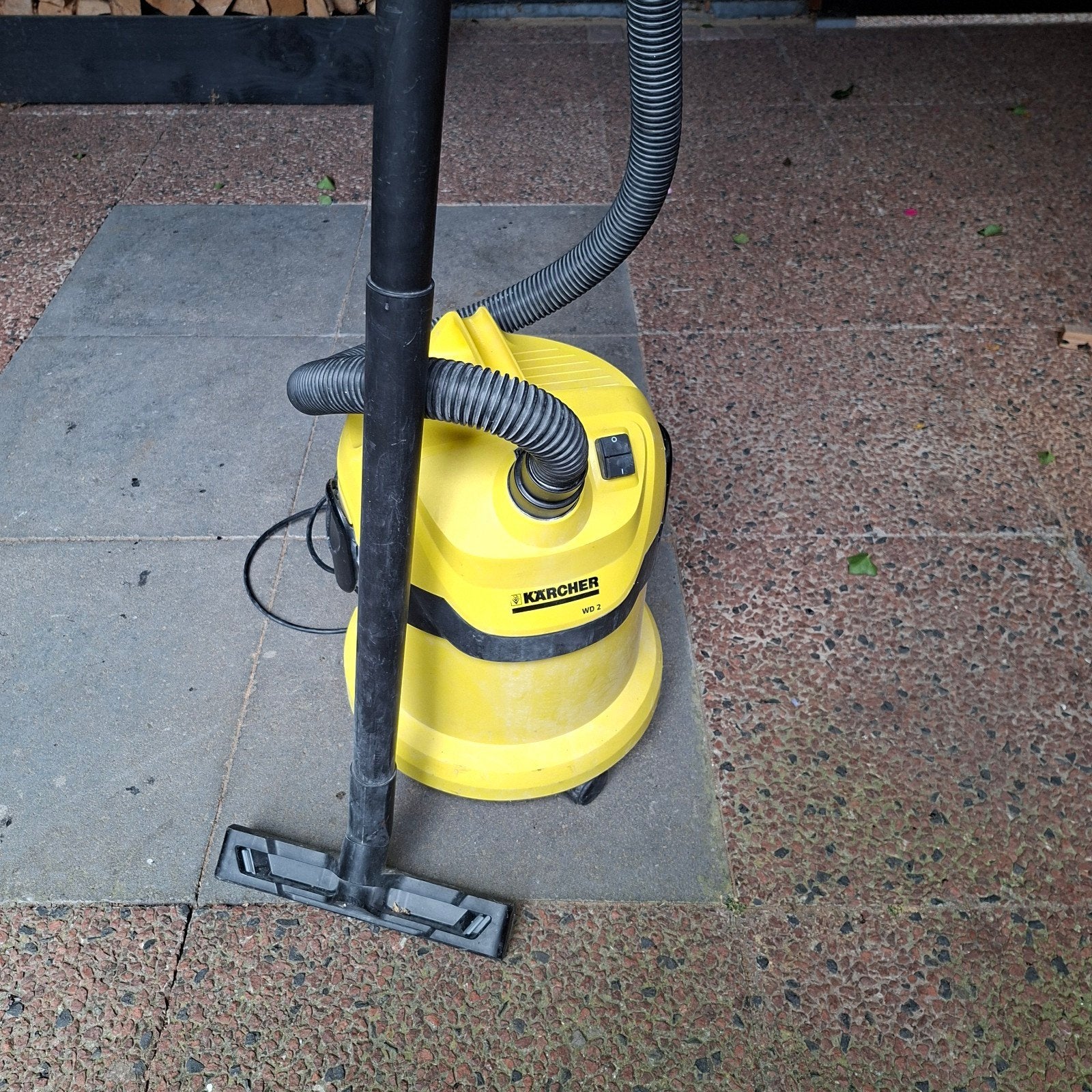 Kärcher WD 2 Nat- en Droogzuiger, Inclusief accessoires, Gebruikt, Kärcher, Waterstofzuiger