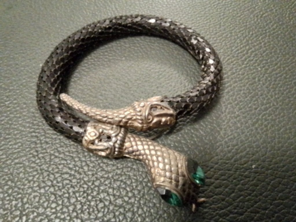 slangen armband, Ophalen of Verzenden, Gebruikt, Overige kleuren, Overige materialen