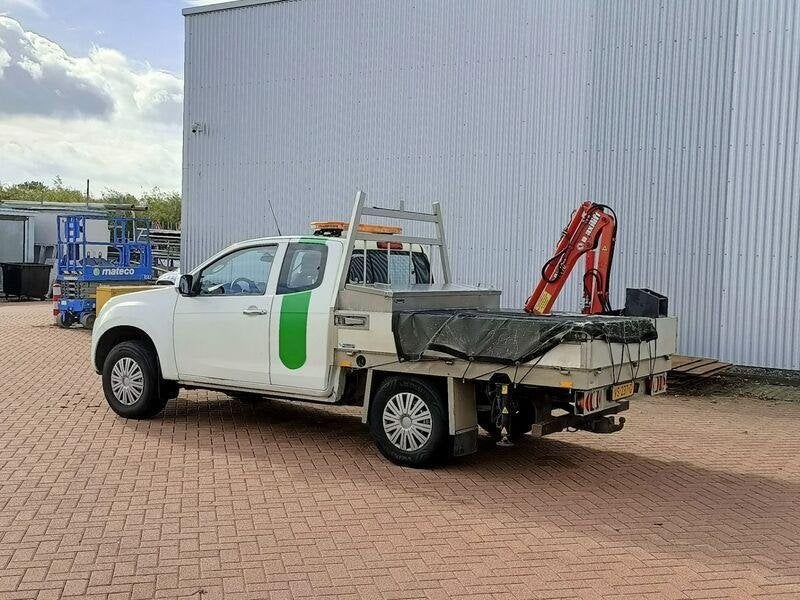 Bedrijfswagen met openlaadbak, Isuzu, D-Max met laadkraan Ma, Euro 5, 4 cilinders, 163 pk, 14 km/l