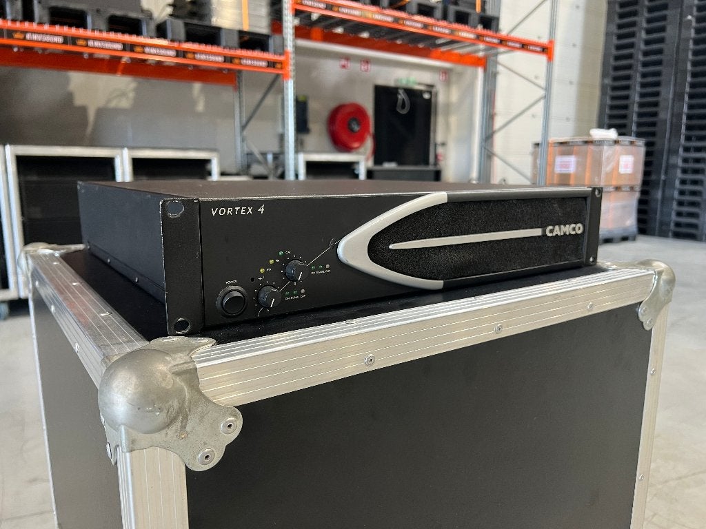 Camco Vortex 4 2x2300W/2Ohm amplifier
