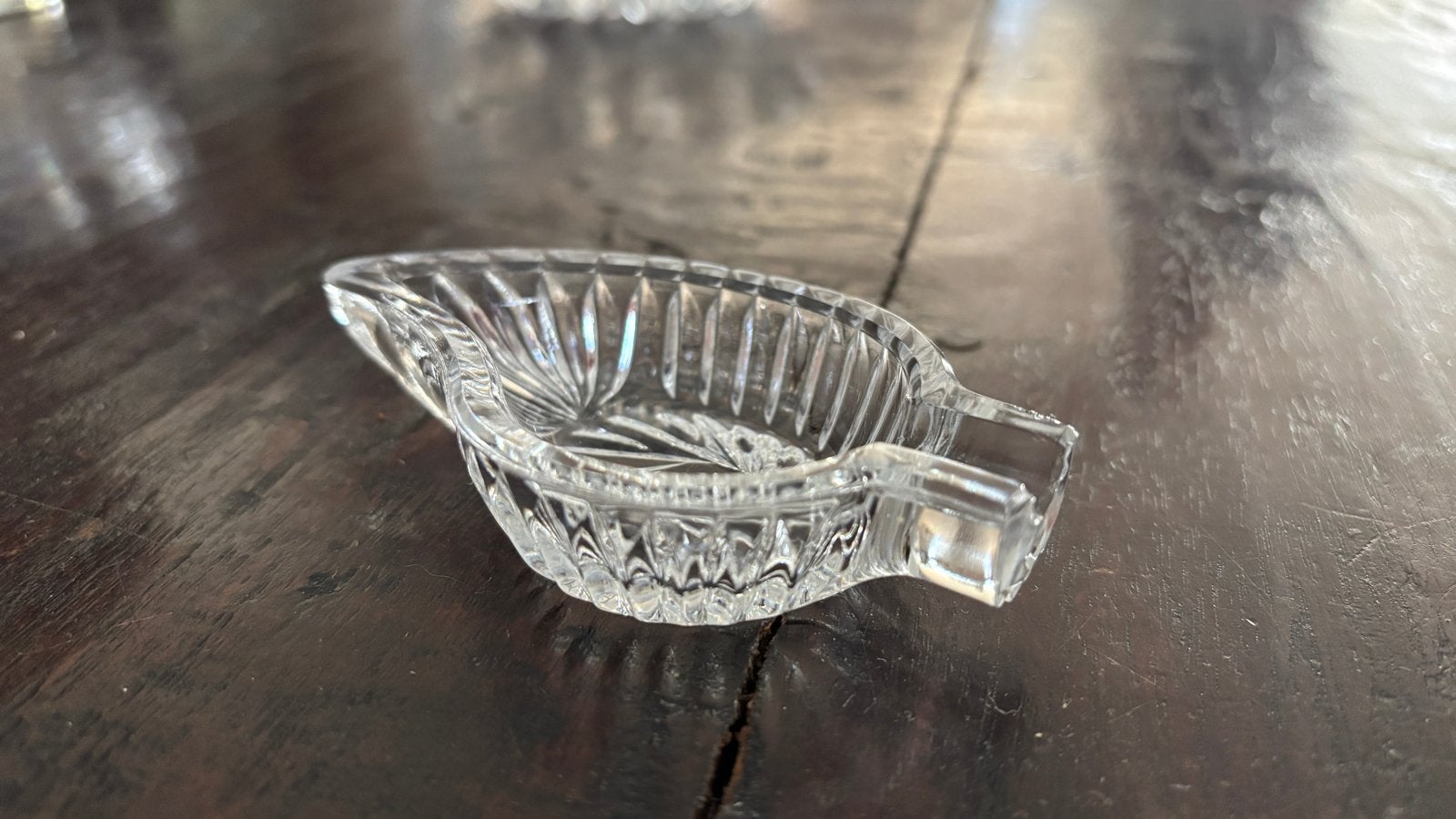 Kleine geslepen glazen asbak - 10 cm, Ophalen of Verzenden