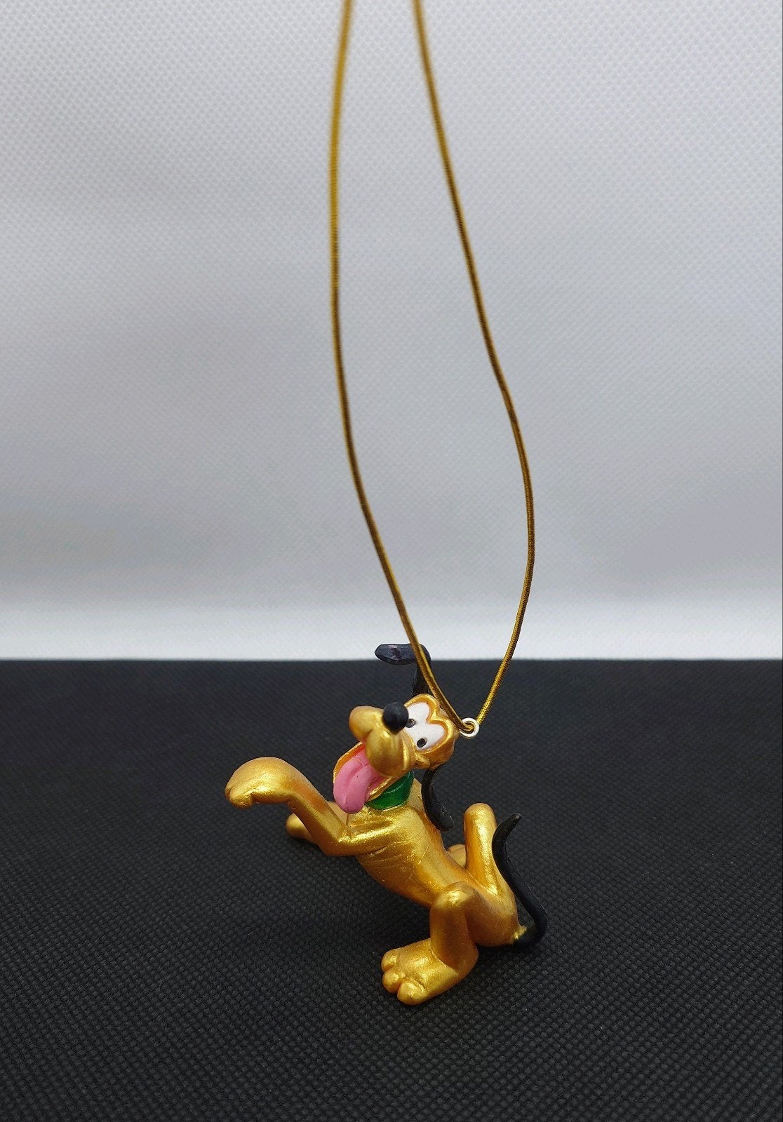 Disney Pluto kerst ornament hanger kerstbal, Verzamelen, Disney, Ophalen of Verzenden, Goofy of Pluto, Zo goed als nieuw