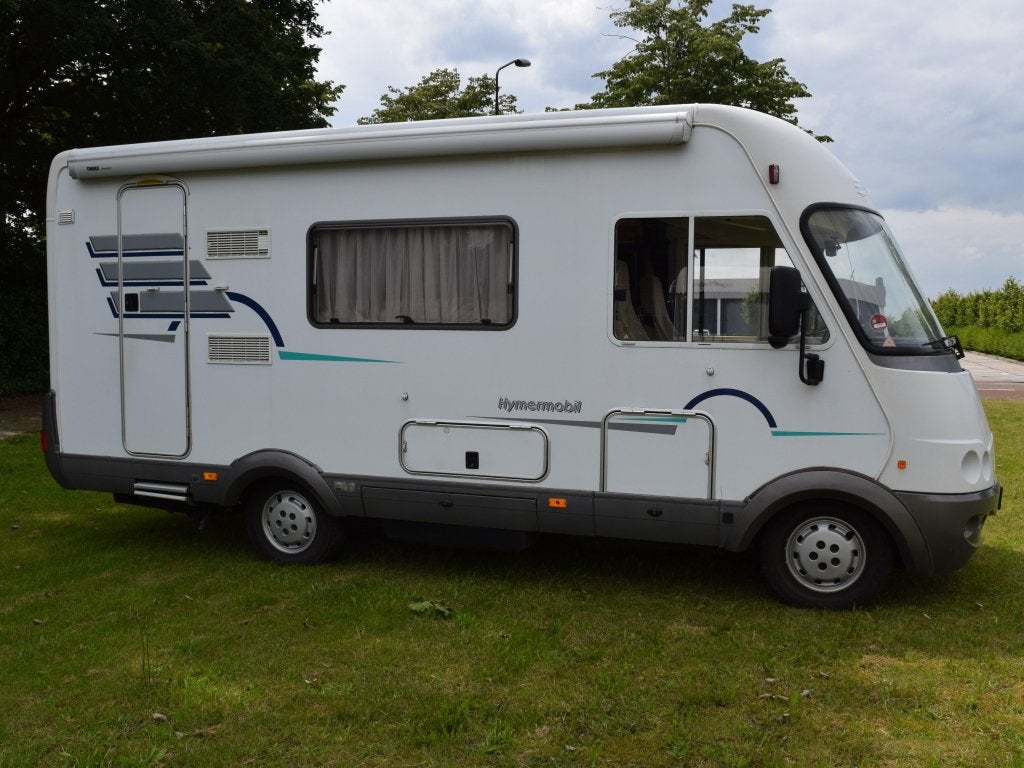Hymer B584, Caravans en Kamperen, Integraal, Ringverwarming, 6 tot 7 meter, Bedrijf