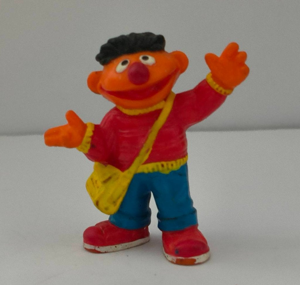 Sesamstraat Ernie, Verzamelen, Ophalen of Verzenden, Overige figuren, Zo goed als nieuw, Beeldje of Figuurtje
