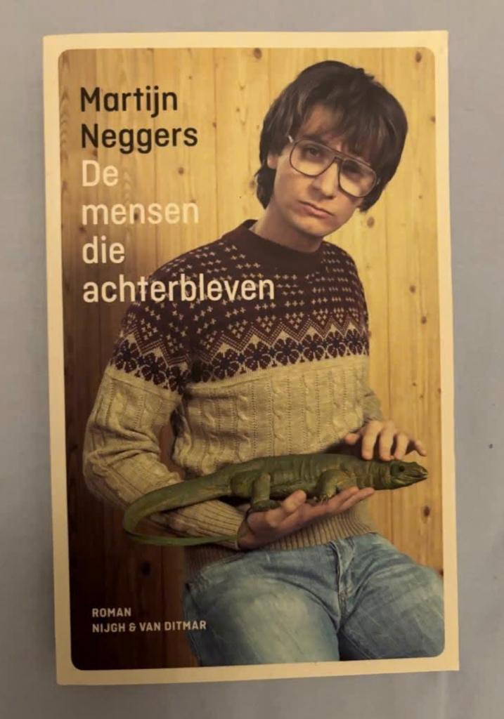 Boek: De mensen die achterblijven, Ophalen, Nieuw, Martijn Neggers