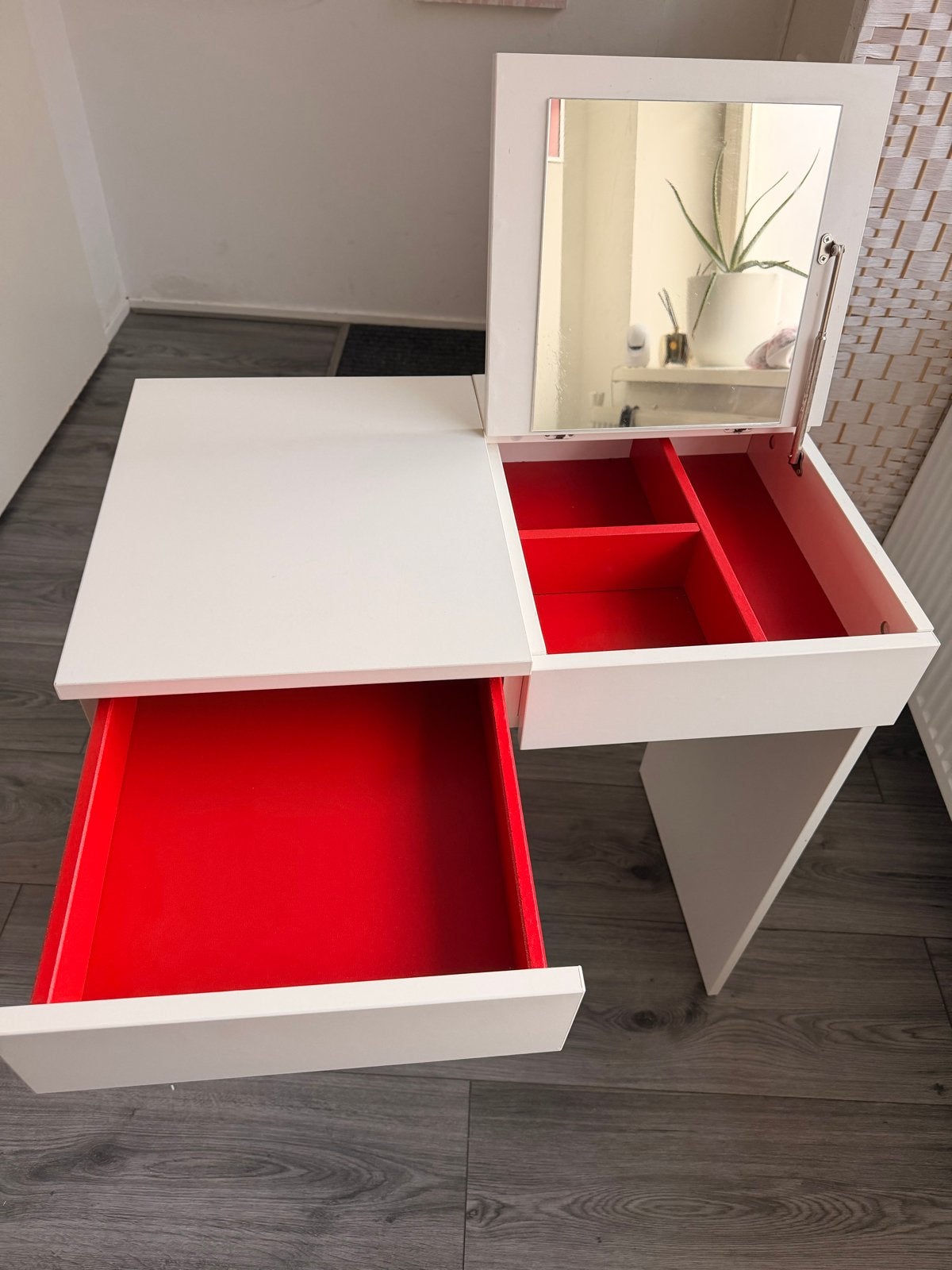 IKEA BRIMNES Toilettafel wit met spiegel en lade, Ophalen, 100 tot 150 cm, 50 tot 100 cm, Zo goed als nieuw