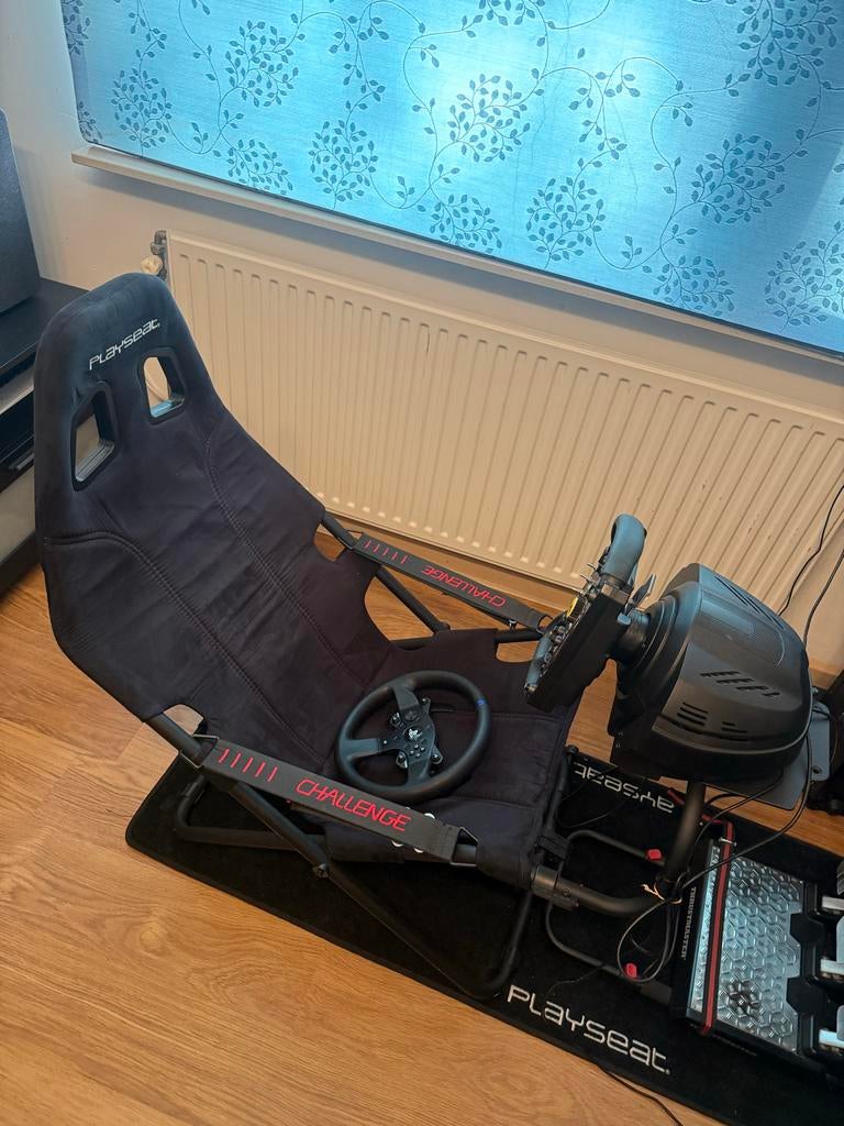 Playseat Challenge met Thrustmaster T300 RS en TLCM pedalen, Ophalen, Gebruikt, 1 speler, Racen en Vliegen