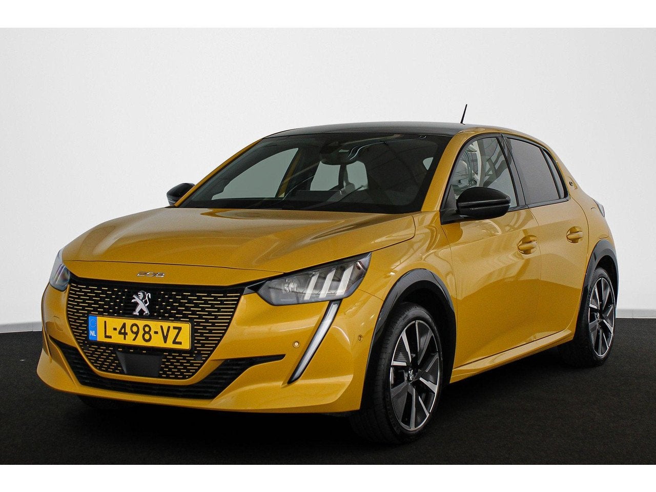 Peugeot e-208 EV GT Pack 50 kWh Stoelverwarming Camera Keyle, Auto's, Automaat, 136 pk, Gebruikt, Parkeersensor