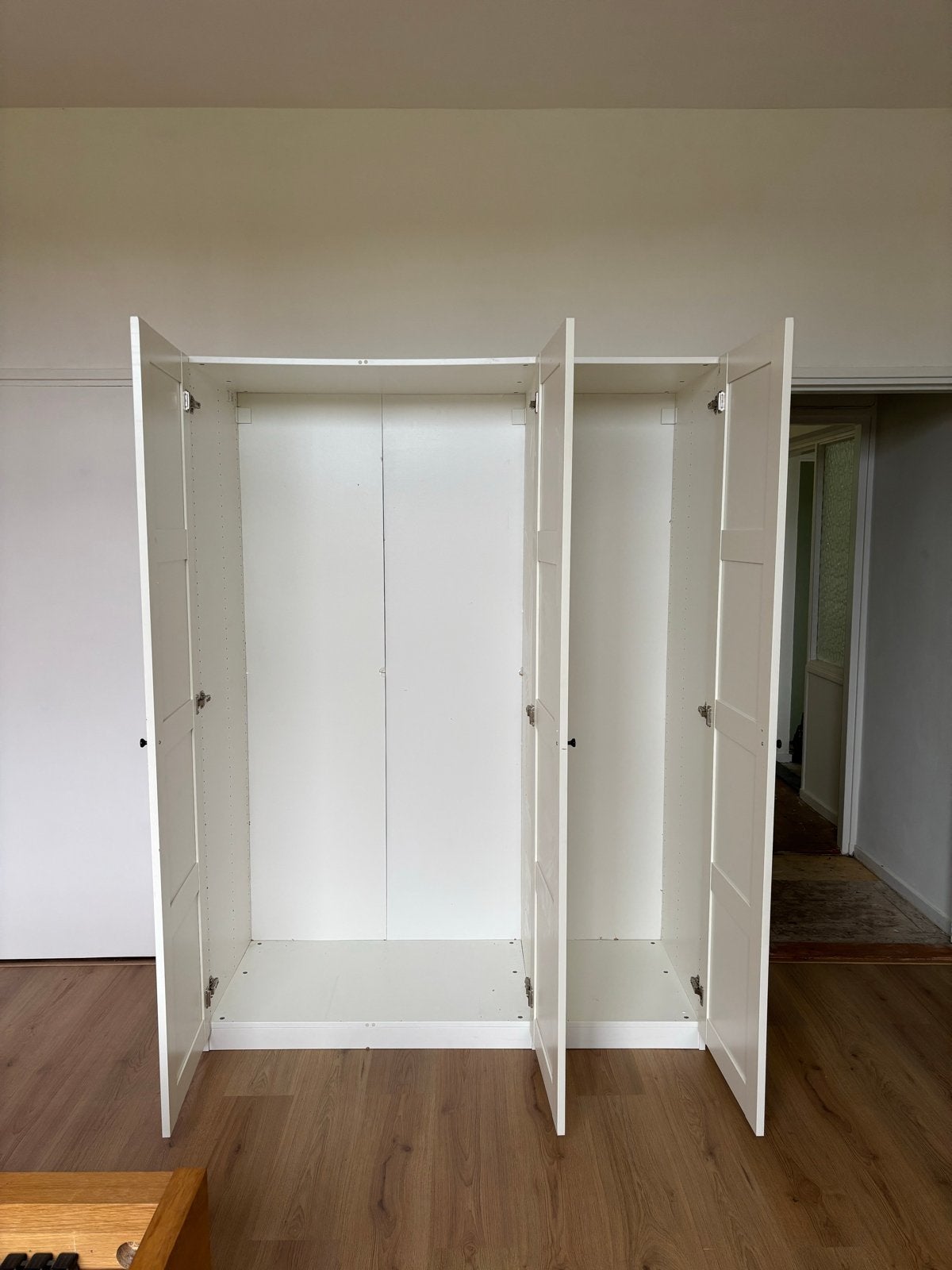 IKEA pax kledingkast 3-deurs wit, Huis en Inrichting, Ophalen, 50 tot 75 cm, 100 tot 150 cm, 150 tot 200 cm