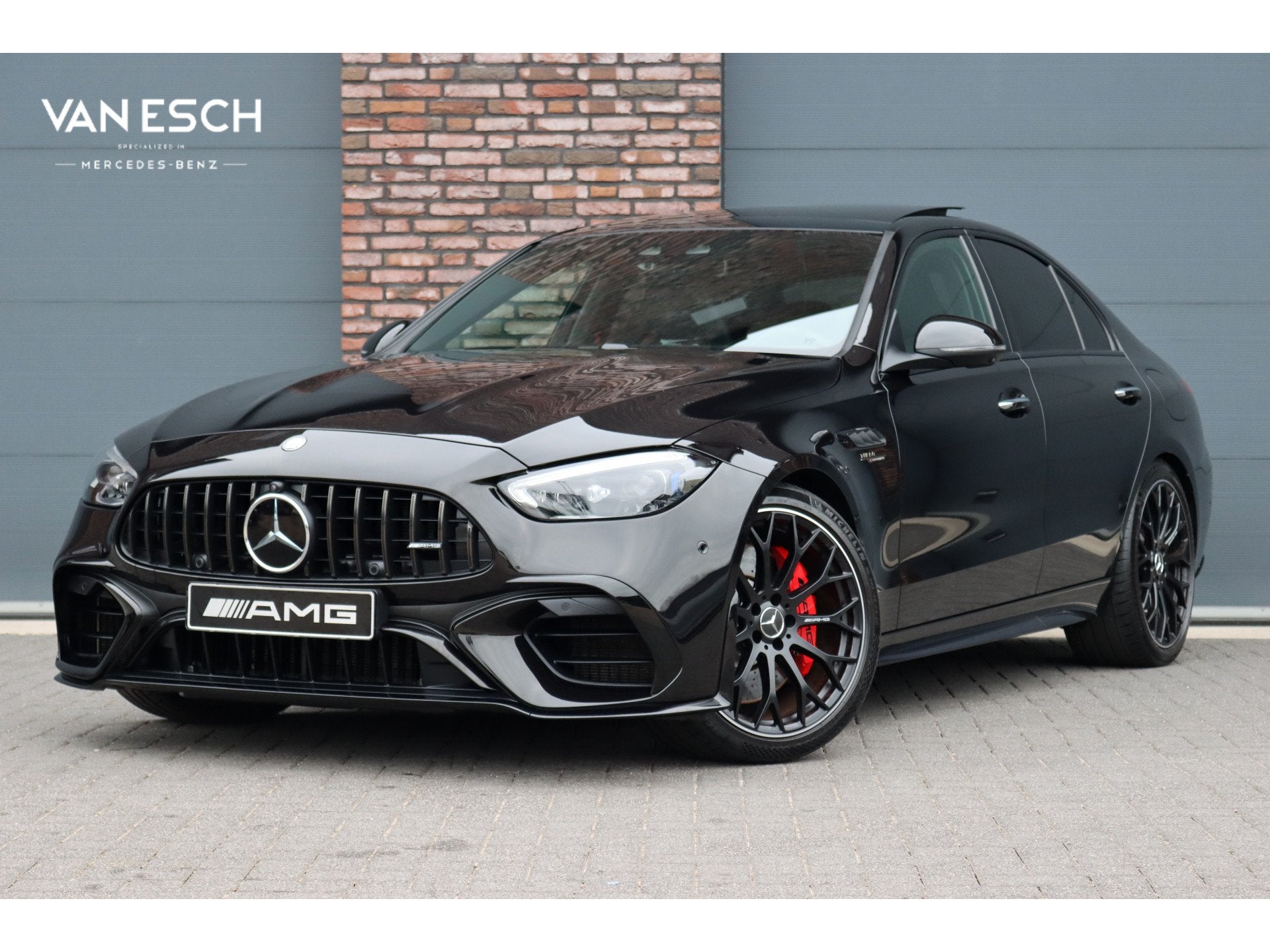Mercedes-Benz C-Klasse AMG 63 S E Performance | 680 pk | Ach, 4 cilinders, Met garantie (alle), Zwart, Vierwielaandrijving