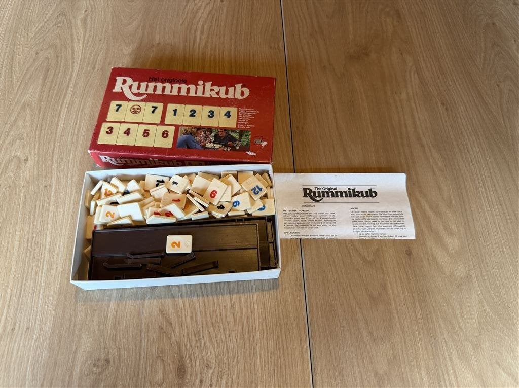 rummikub rode doos - S7278, Ophalen of Verzenden, Zo goed als nieuw