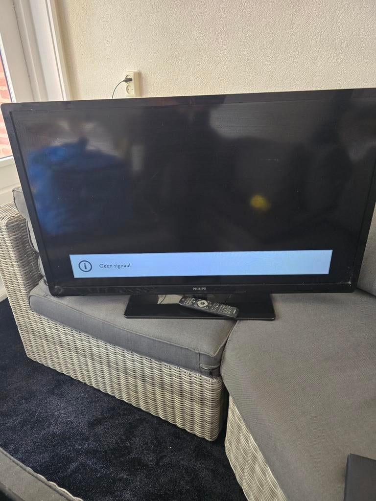 Phillps tv 75 eur., Ophalen, Philips, 50 Hz, Zo goed als nieuw