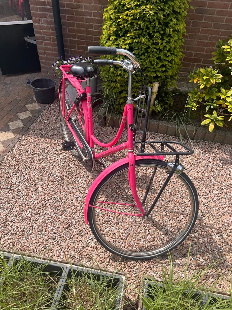 Roze Batavus omafiets - Ideaal als stadsfiets, Fietsen en Brommers, Fietsen | Dames | Omafietsen, Ophalen, Terugtraprem, Gebruikt