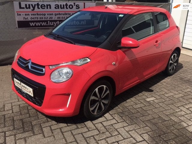 Citroen C1 1.2 PureTech Shine, Voorwielaandrijving, Stof, Gebruikt, Zwart