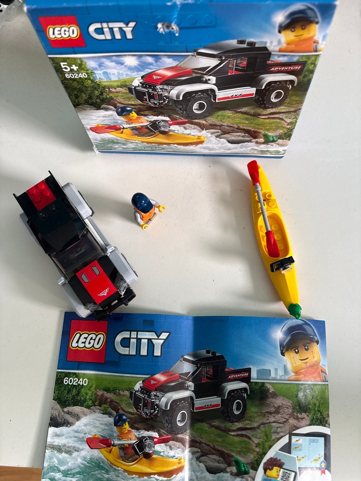 LEGO City 60240 Kajak Avontuur Set, Ophalen of Verzenden, Zo goed als nieuw, Overige merken