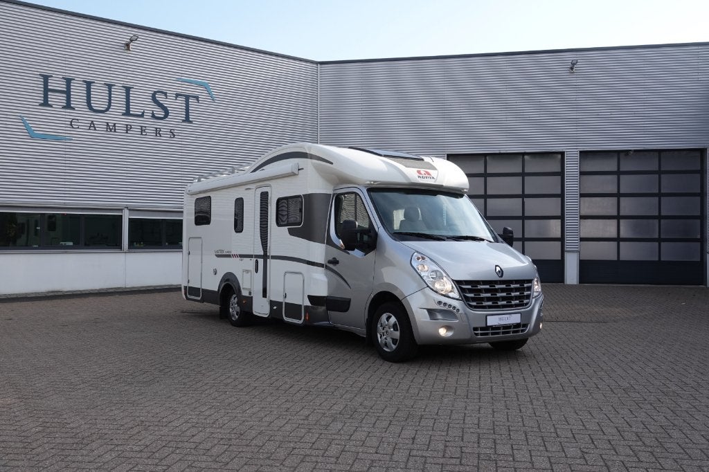 Adria Matrix Supreme M 687 SL, Luchtvering, Trekhaak, Airco, Vloeistofverwarming, Bedrijf, Adria, L-zit