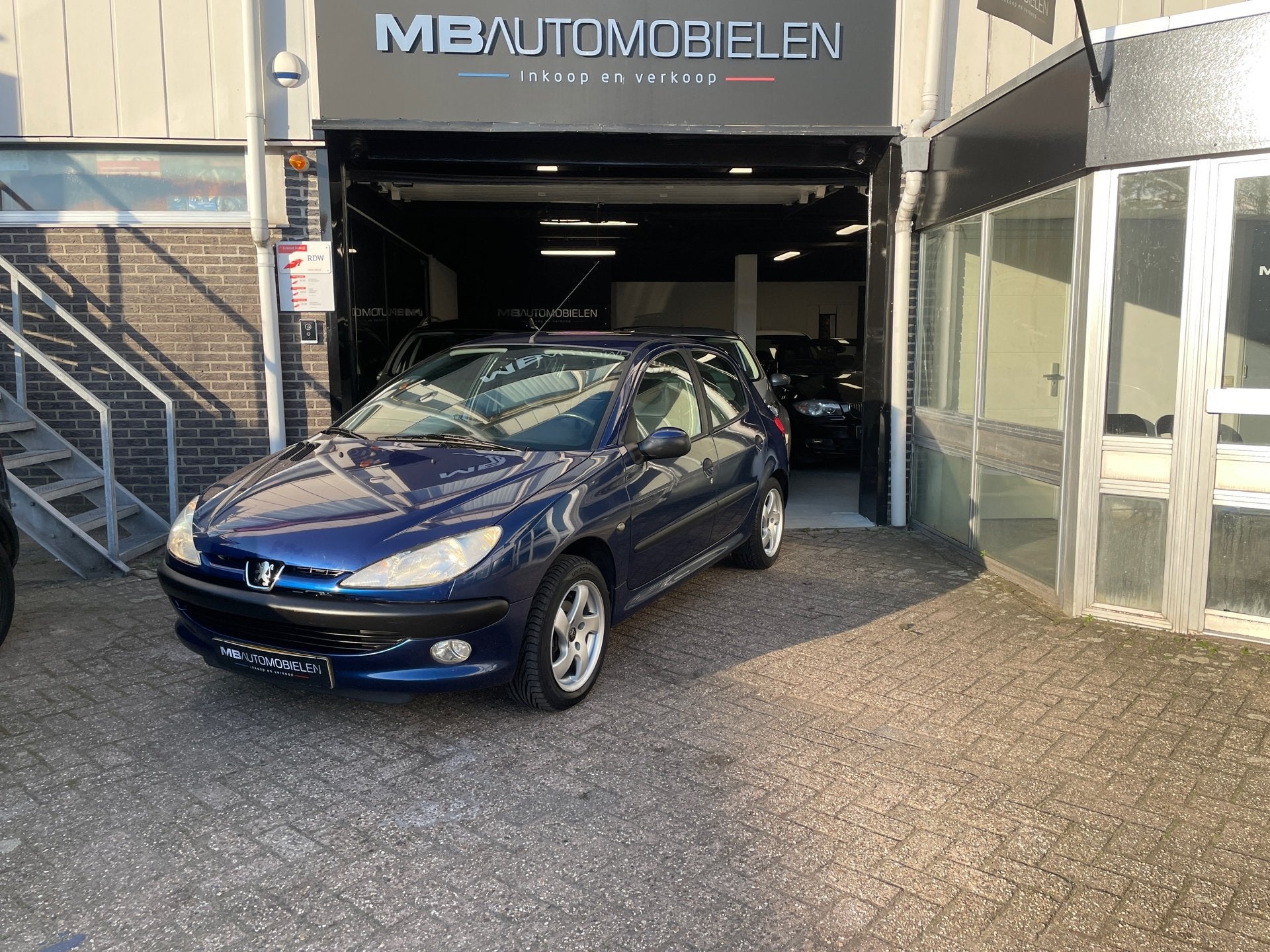 Peugeot 206 1.4 Gentry/5 DRS/Automaat/1e Eigenaar/87DKM/Nap/, Auto's, Peugeot, Blauw, Bedrijf, Metallic lak, 75 pk