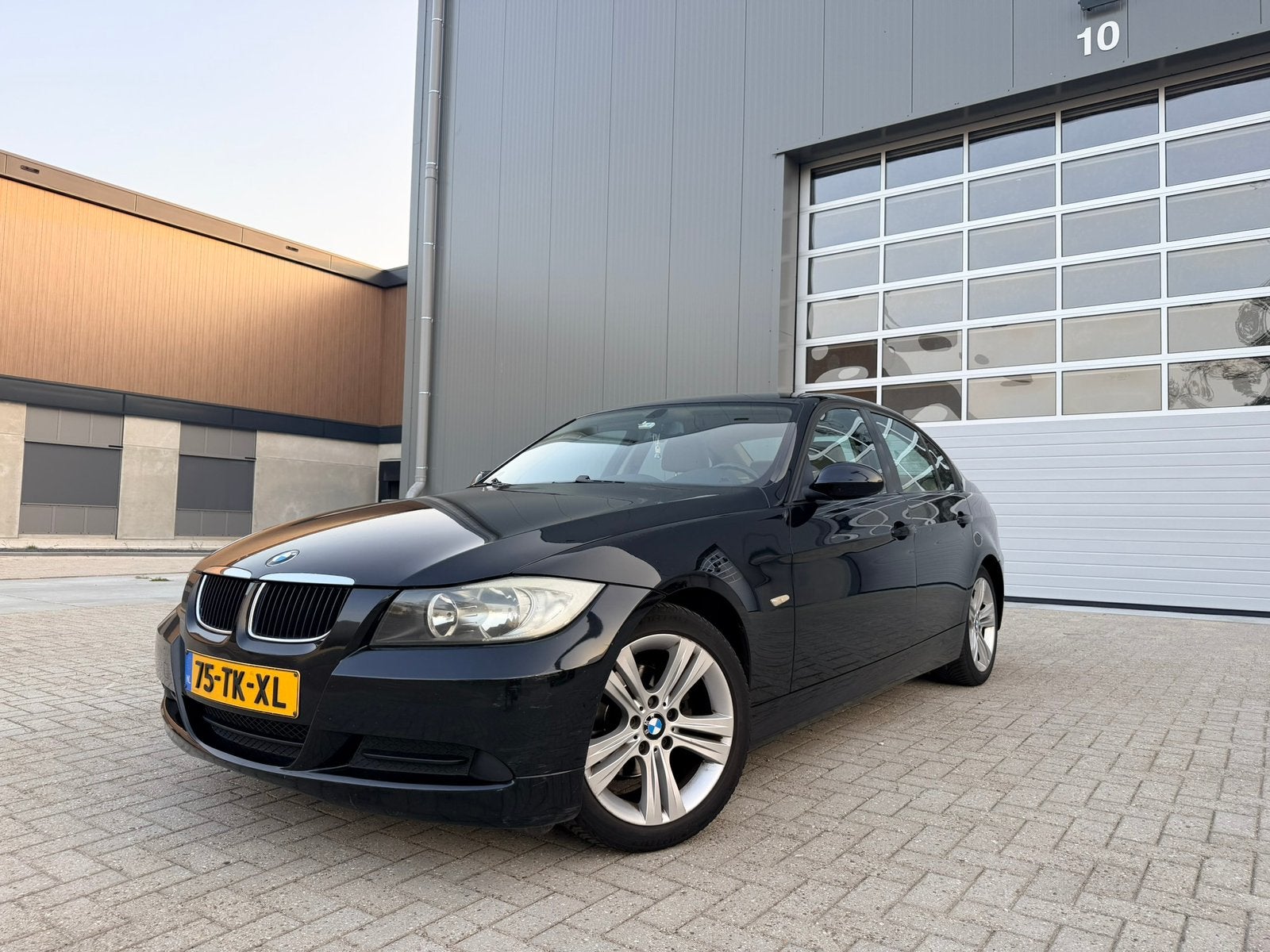 BMW 3-Serie 318i | Perf. onderhouden | LPG goedkoop rijden!, Auto's, Achterwielaandrijving, 1995 cc, Beige, 4 cilinders