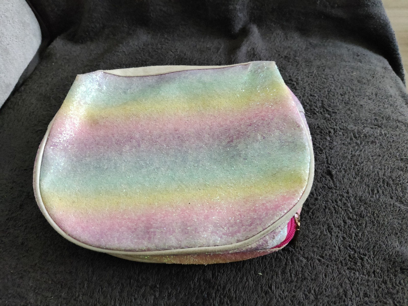 Glitter regenboog tasje, Ophalen of Verzenden, Gebruikt, Overige kleuren, Avondtasje