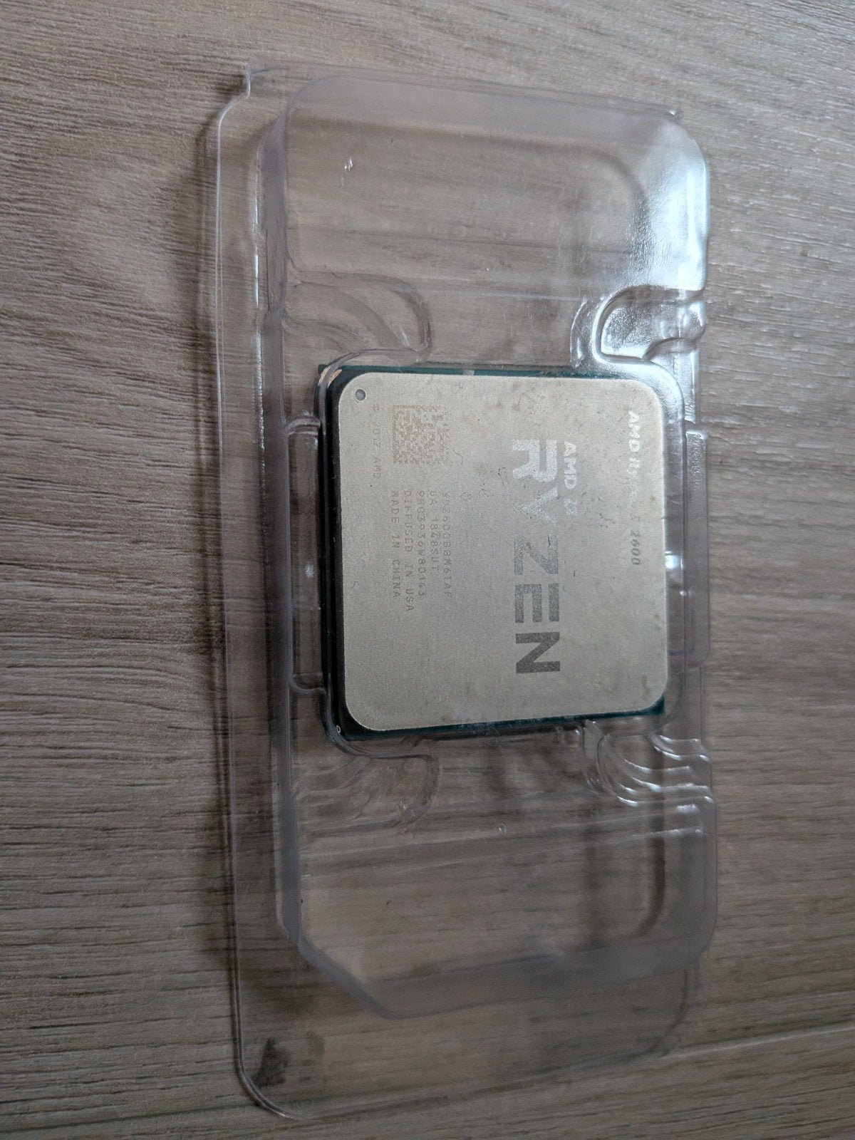AMD Ryzen 5 2600 Processor - Zo goed als nieuw
