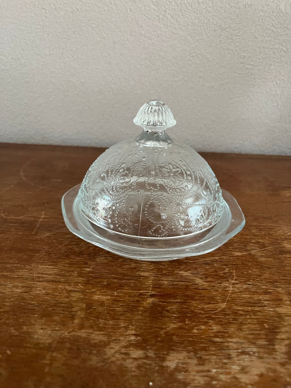 Oude glazen stolpje/ botervloot met puntgaaf deksel - 14 cm, Antiek en Kunst, Ophalen of Verzenden