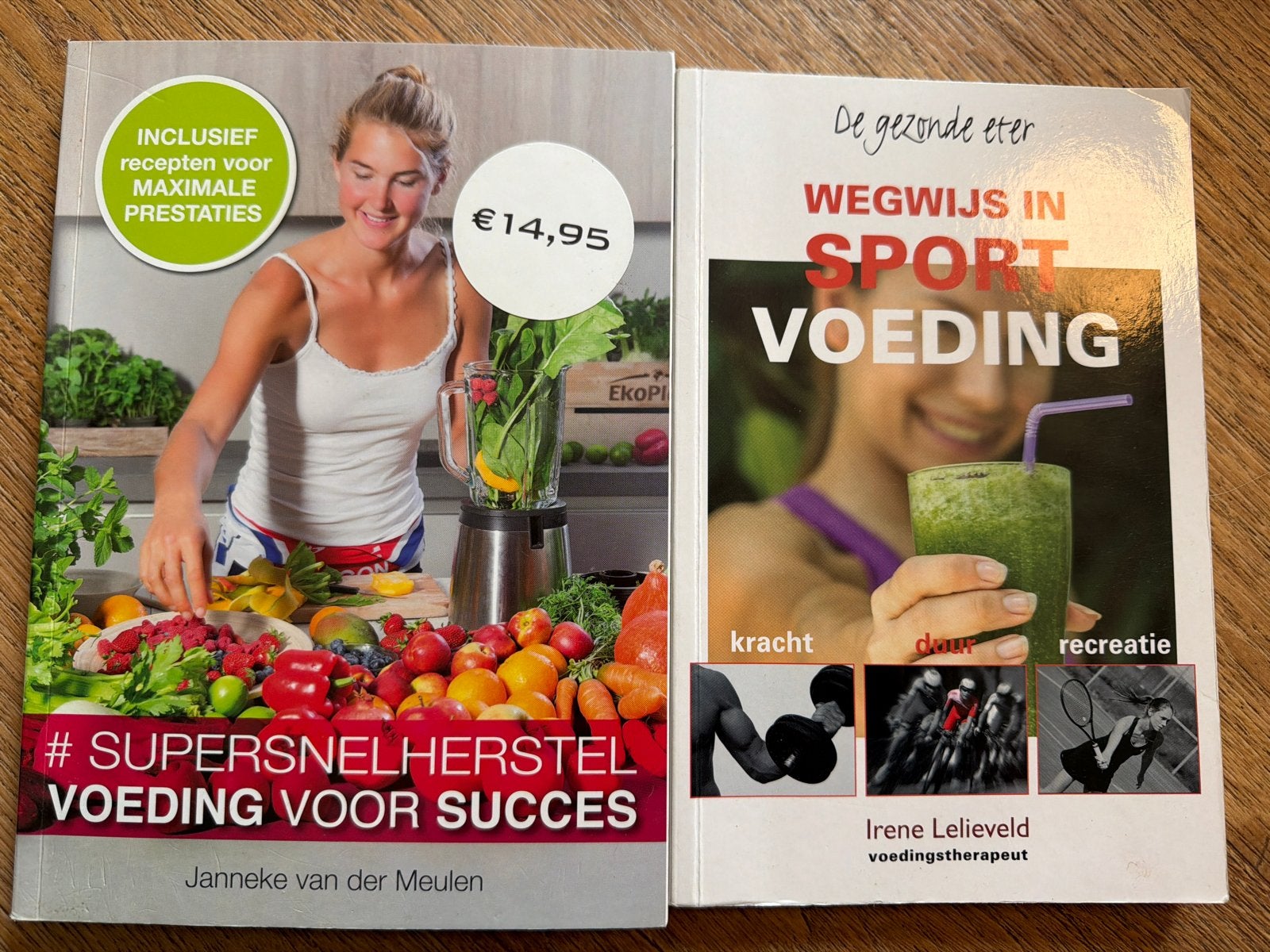 2 boeken: Voeding voor Succes & Wegwijs in Sportvoeding, Boeken, Ophalen of Verzenden, Zo goed als nieuw, Dieet en Voeding