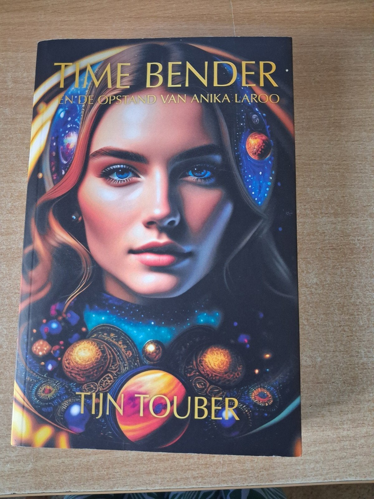 Time Bender: En de Opstand van Anika Laroo - Tijn Touber, Boeken, Fantasy, Ophalen of Verzenden