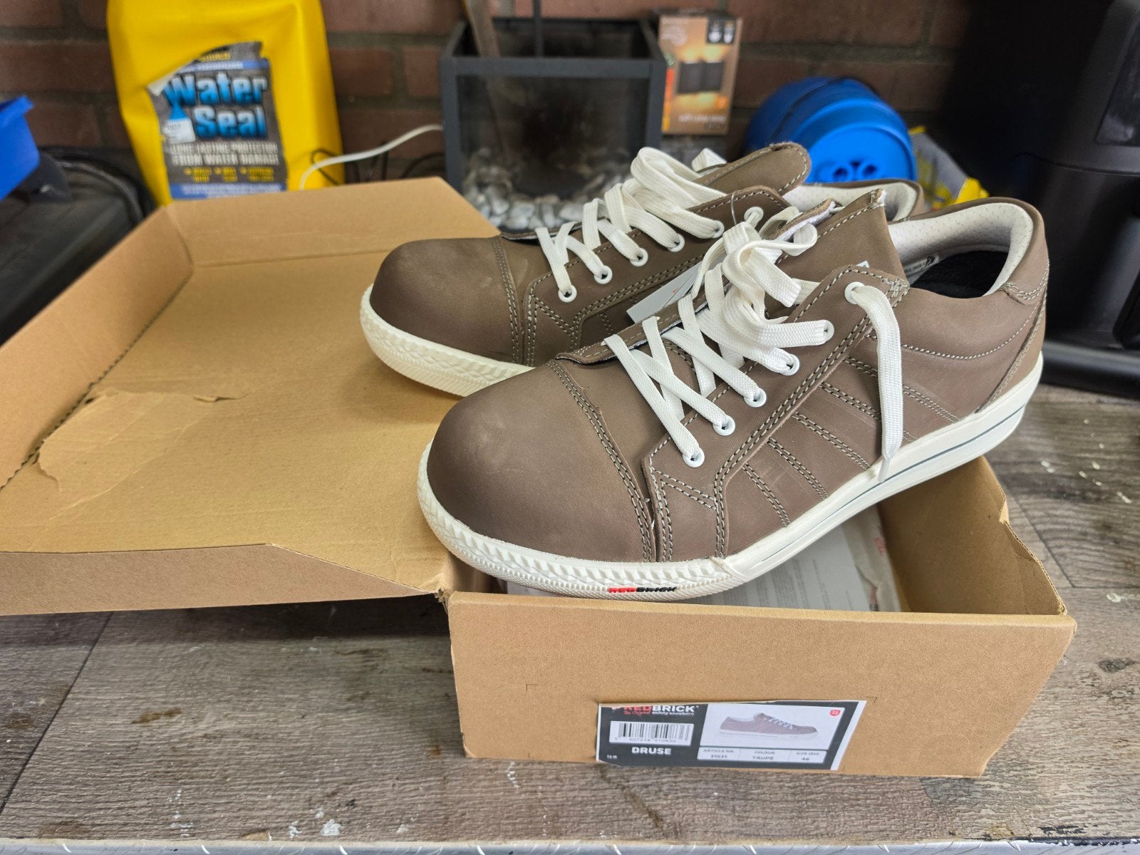 Nieuwe Redbrick werkschoenen - Taupe, Maat 46, Redbrick, Bruin, Nieuw, Ophalen of Verzenden