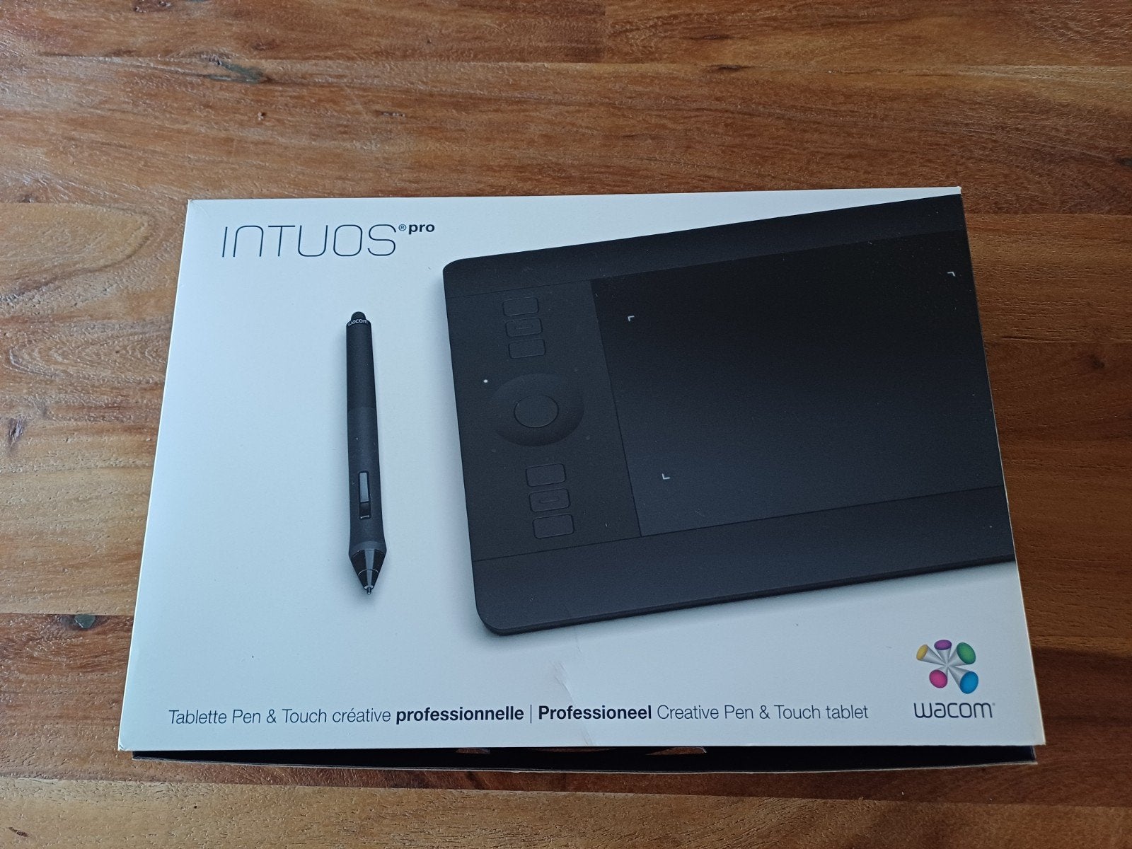 Wacom Intuos Pro tekentablet small -  nieuw in doos, Ophalen of Verzenden, Nieuw, Bedraad, Wacom