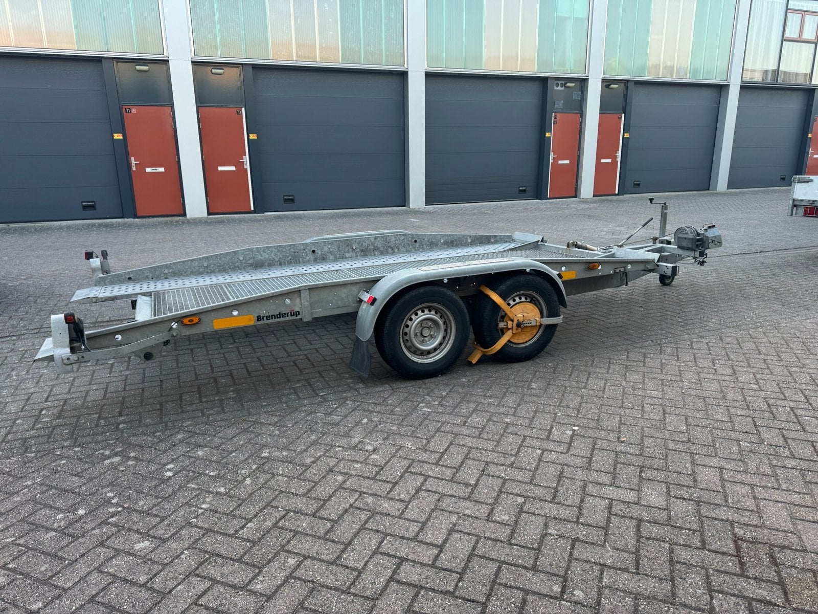 Kanteltrailer autoambulance te koop, Ophalen of Verzenden, Gebruikt