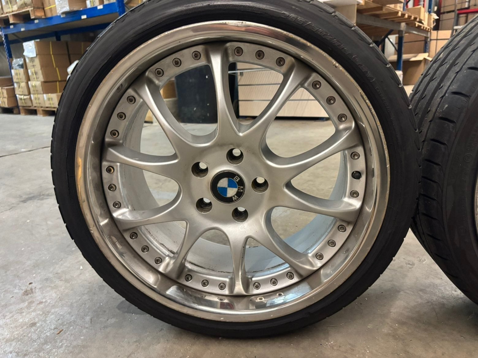 Foto 7 van 19 inch 5x120 BMW Velgen met Zomerbanden