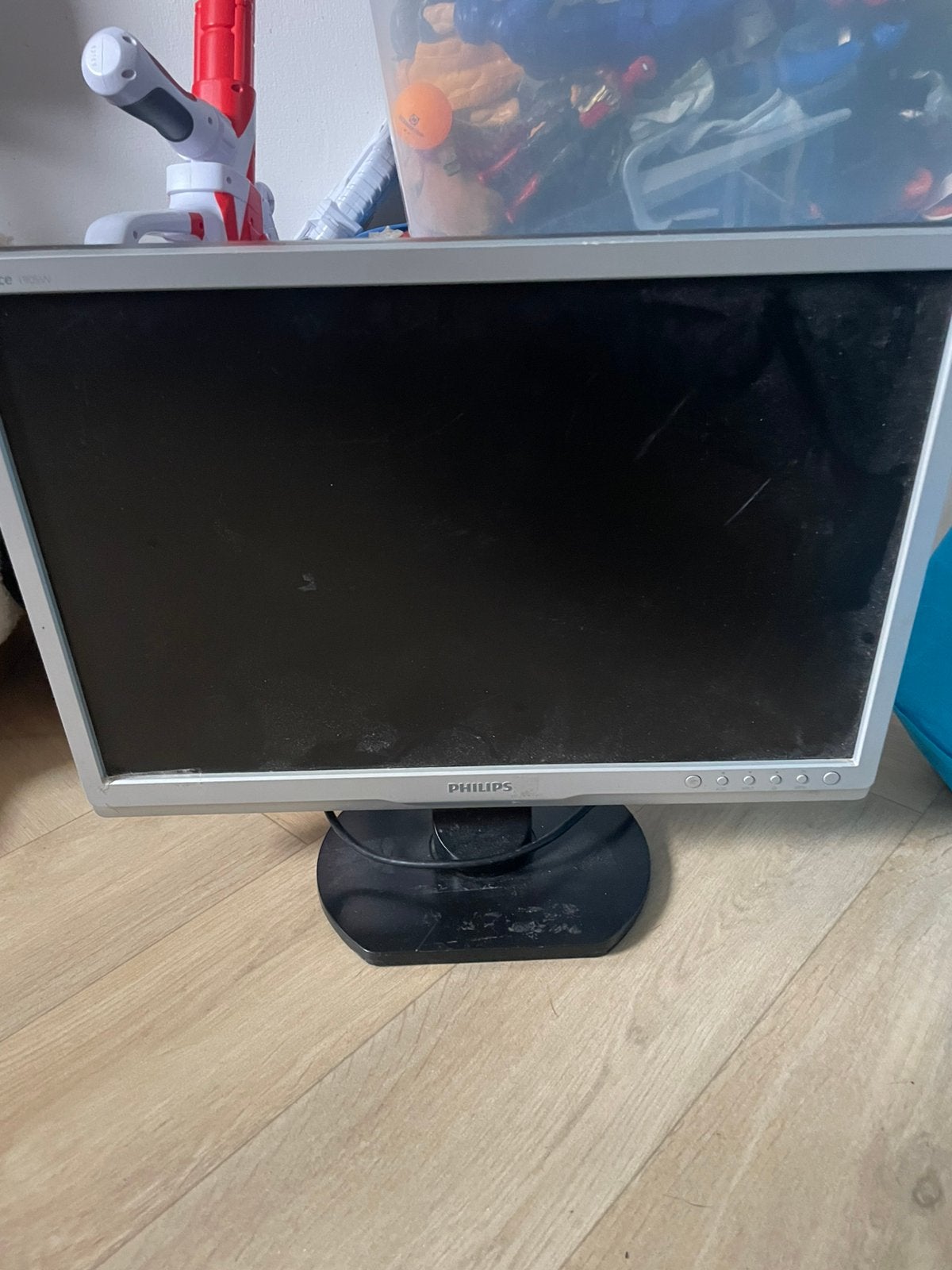 19 inch monitor philips, Ophalen, Gebruikt, 60 Hz of minder