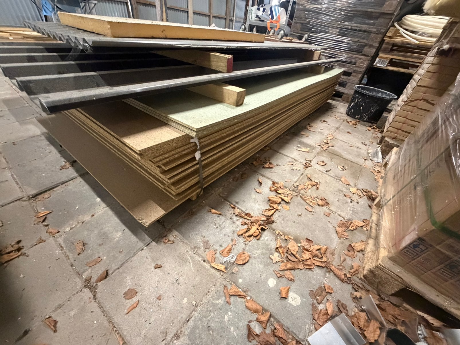 28 platen, Ophalen, Minder dan 25 mm, Zo goed als nieuw, Plank
