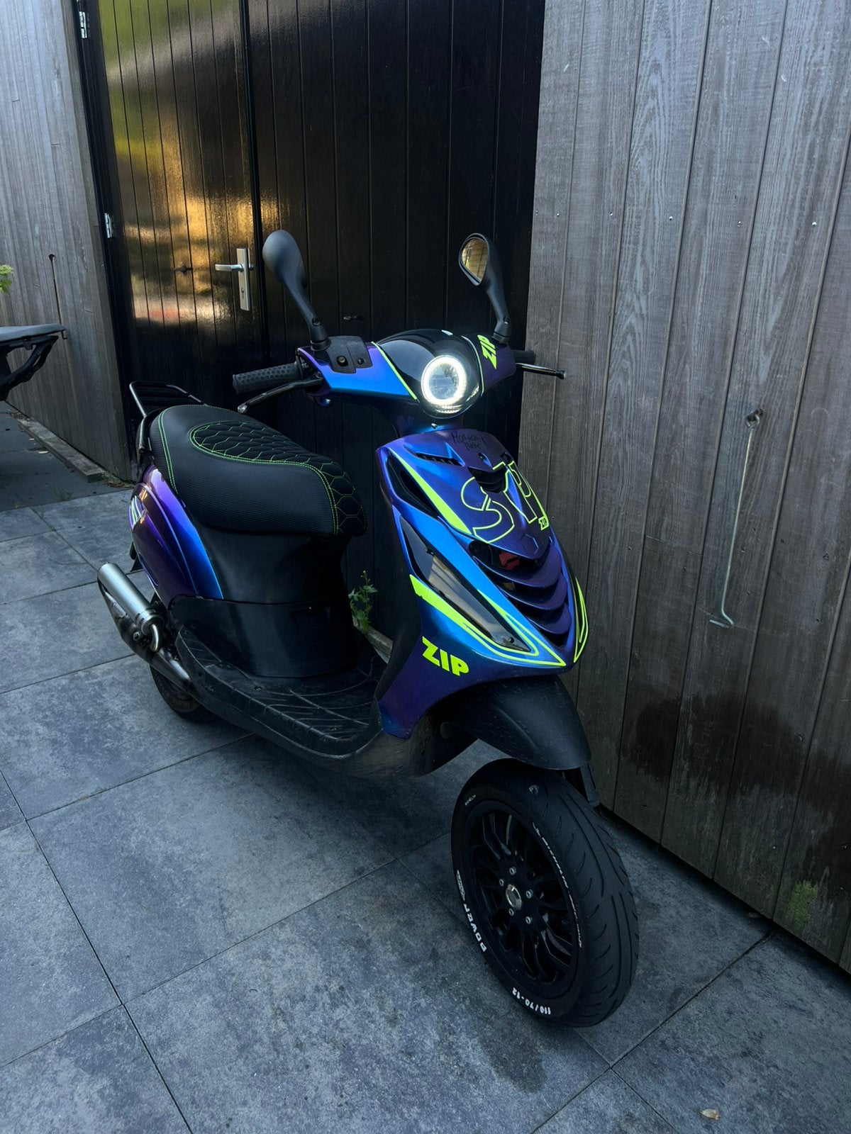 Zip 50cc 2t mallosi sport, Fietsen en Brommers, Scooters | Piaggio, Ophalen of Verzenden, Zo goed als nieuw, Tweetakt, Zip