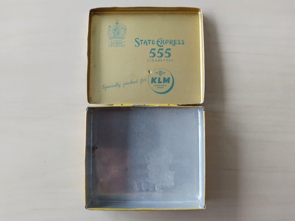 Sigarettenblik KLM, Ophalen of Verzenden, Gebruikt, Overige typen