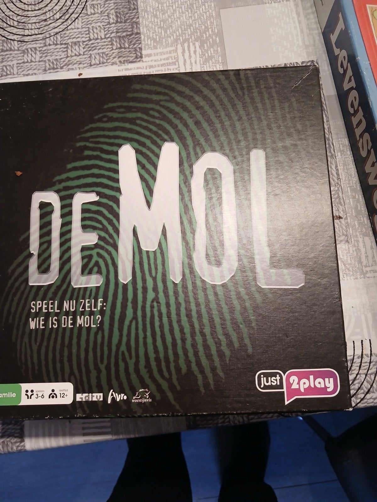 De Mol Bordspel - Speel nu zelf: Wie is de Mol?, Vijf spelers of meer, Ophalen of Verzenden, Zo goed als nieuw, Just 2 Play