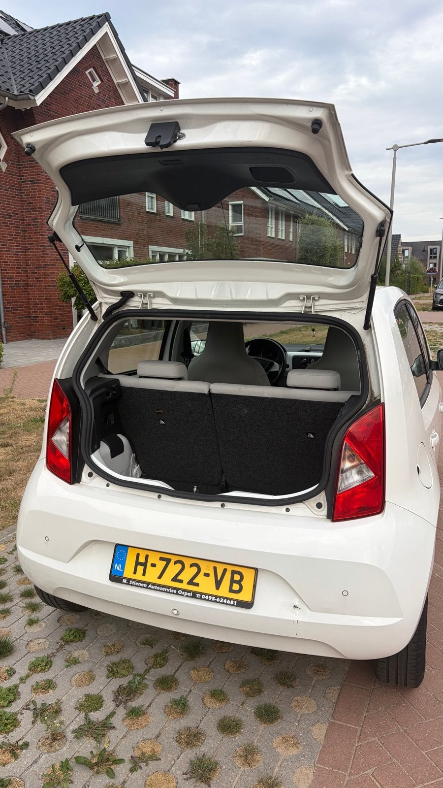Seat Mii 1.0 44KW 2012 Wit, Auto's, Seat, Voorwielaandrijving, 4 stoelen, Mii, Wit