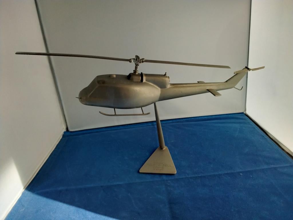 Helikopter Elicottero Agusta-Bell 204-B 10 Posti metaal, Hobby en Vrije tijd, Overige merken, Gebruikt, Helikopter, Ophalen of Verzenden