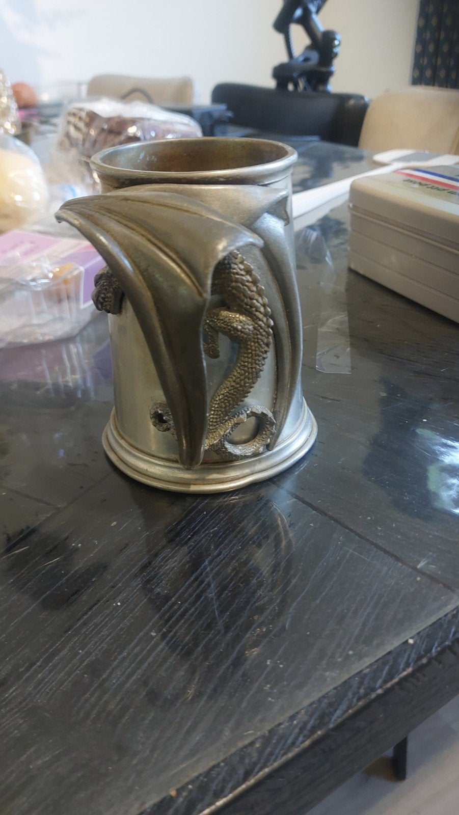 Tinnen beker met drakenhandvat, Antiek en Kunst, Ophalen